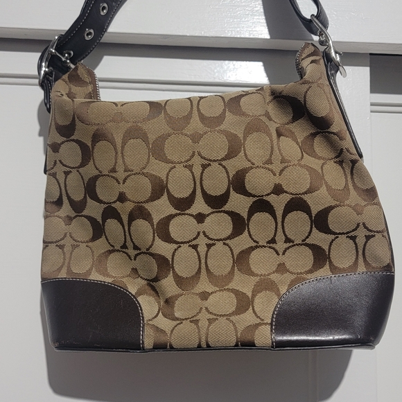 Coach Y2k Monogram Shoulder Bag - Picture 3 of 12